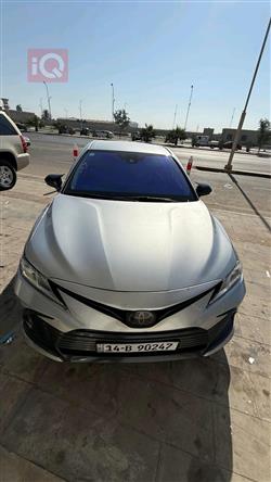 تۆیۆتا کامری